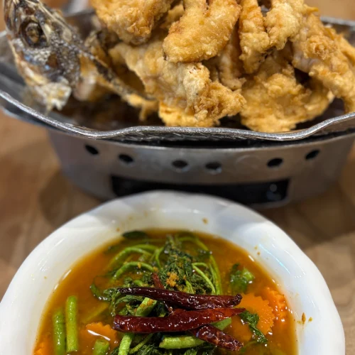 Fried Fish with Hot & Sour Soup