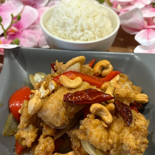 Cashew Nut Crispy Chicken